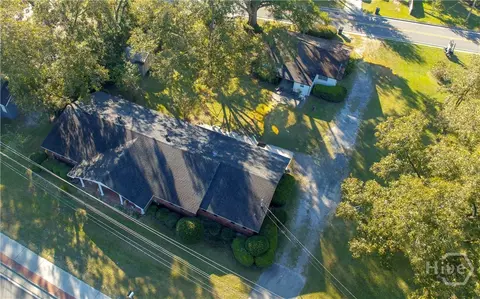 View/Area - 810 W Main St, Claxton, GA 30417 photo 5 of 6