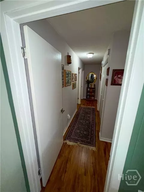 Entry Way - 810 W Main St, Claxton, GA 30417 photo 4 of 5