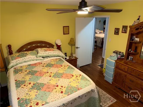 Bedroom - 810 W Main St, Claxton, GA 30417 photo 9 of 12