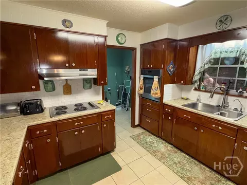 Kitchen - 810 W Main St, Claxton, GA 30417 photo 1 of 5