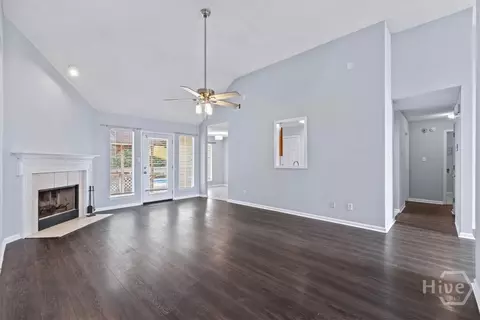 Living - 233 Longleaf Cir, Pooler, GA 31322 photo 1 of 4