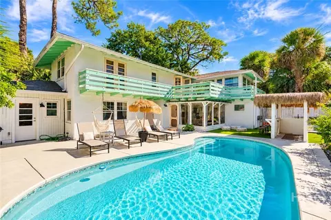 1017 Lovell Ave, Tybee Island, GA 31328