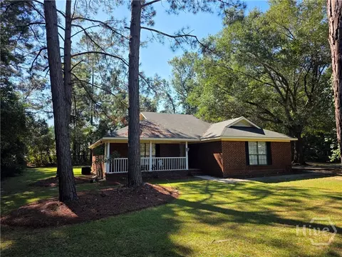 615 Depot Dr, Statesboro, GA 30461