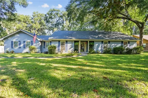 16 Sandown Rd, Savannah, GA 31419