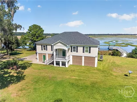 73 Ocean Rd, Midway, GA 31320