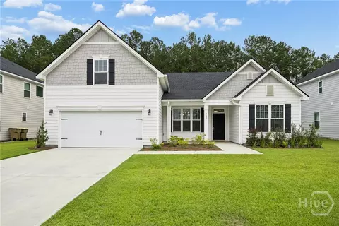 760 Highland Cir, Richmond Hill, GA 31324