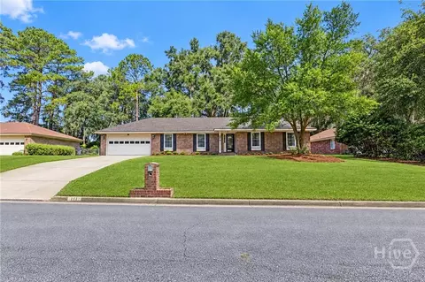 111 Shamrock Cir, Savannah, GA 31406