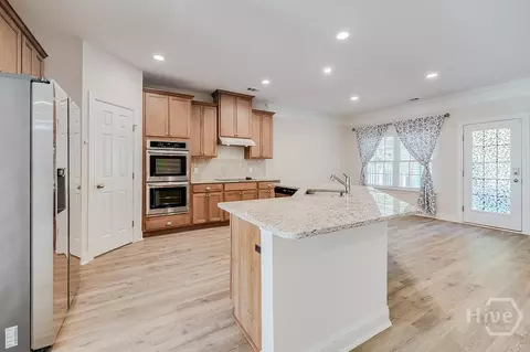 Kitchen - 119 Telford St, Savannah, GA 31407 photo 3 of 6