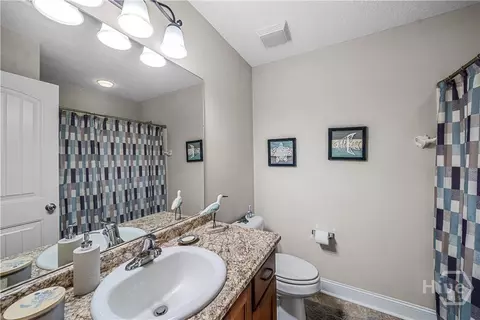 Bath - 511 Nashview Trl, Allenhurst, GA 31301 photo 3 of 3