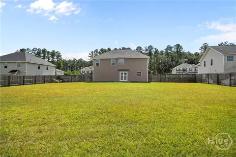 Exterior - 511 Nashview Trl, Allenhurst, GA 31301 photo 7 of 8