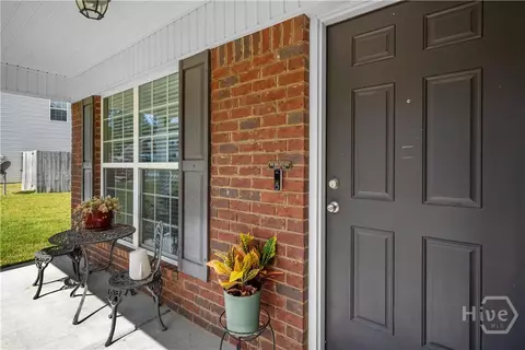 Exterior - 511 Nashview Trl, Allenhurst, GA 31301 photo 3 of 8