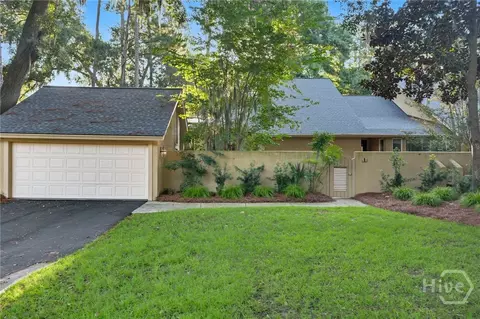 1 Tapestry Ln, Savannah, GA 31411