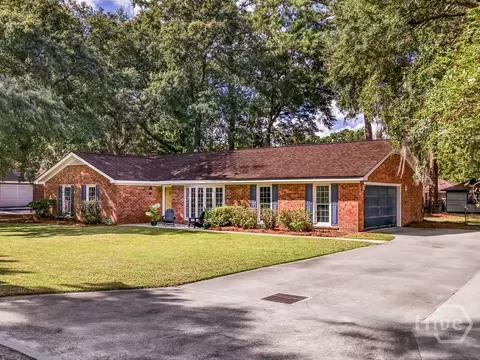 209 Maria Rd, Savannah, GA 31410