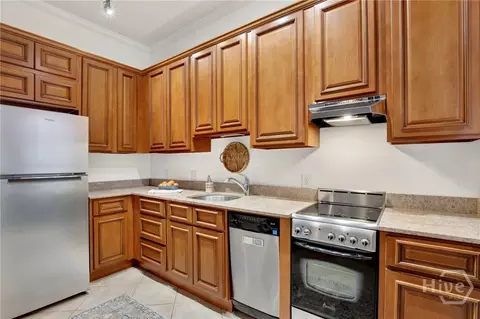 Kitchen - 125 E Broad St #2D, Savannah, GA 31401 photo 1 of 2