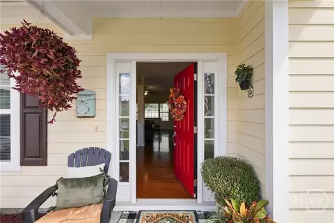 Entry Way - 6 Olde Gate Ct, Pooler, GA 31322 photo 1 of 2