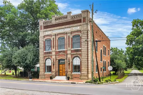 103-121 W South Central Ave, Tennille, GA 31089
