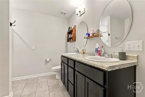 Bath - 102 Dasher Dr, Springfield, GA 31329 photo 2 of 4