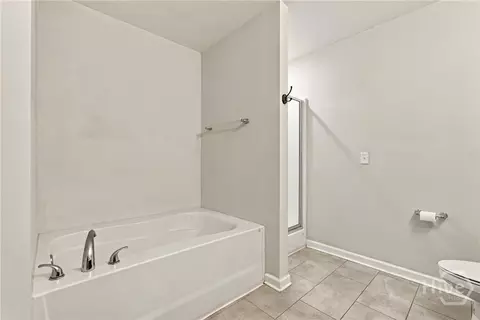 Bath - 102 Dasher Dr, Springfield, GA 31329 photo 3 of 4