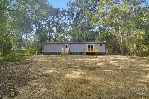 Exterior - 45 2nd Ave, Midway, GA 31320 photo 2 of 8