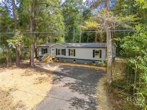 Exterior - 45 2nd Ave, Midway, GA 31320 photo 8 of 8