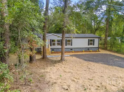 Exterior - 45 2nd Ave, Midway, GA 31320 photo 6 of 8
