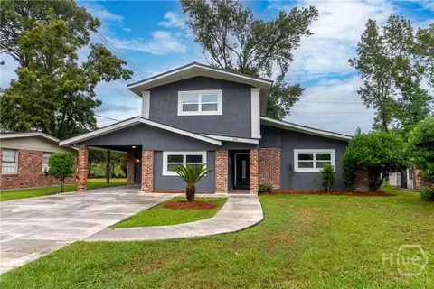 1442 Eleanor St, Savannah, GA 31415