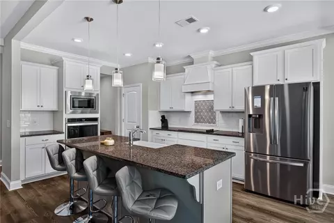 Kitchen - 107 Treutlen Ct, Rincon, GA 31326 photo 2 of 3