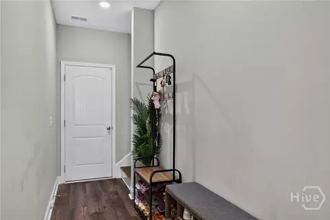 Entry Way - 107 Treutlen Ct, Rincon, GA 31326 photo 7 of 8