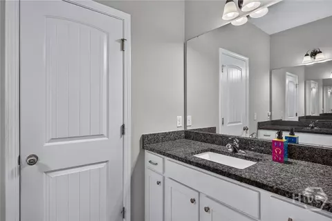 Bath - 107 Treutlen Ct, Rincon, GA 31326 photo 6 of 9