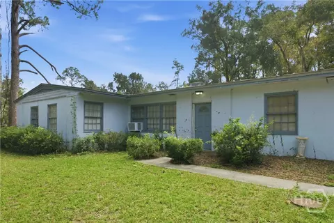 701 Highland Dr, Savannah, GA 31406