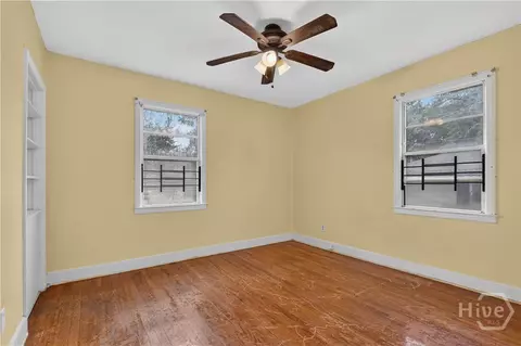 Bedroom - 38 E Th E Street St, Savannah, GA 31401 photo 5 of 6