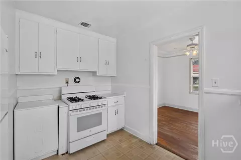 Kitchen - 38 E Th E Street St, Savannah, GA 31401 photo 2 of 3