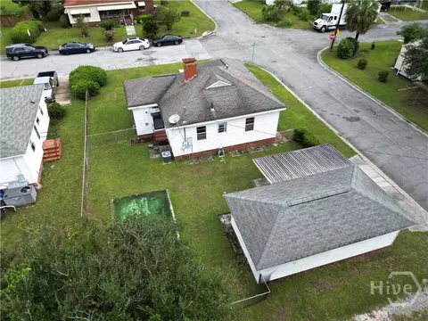 View/Area - 38 E Th E Street St, Savannah, GA 31401 photo 3 of 8