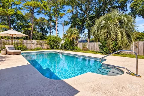 606 Sugarbush Cir, Savannah, GA 31406