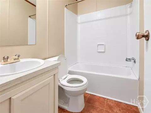 Bath - 3593 B B Ln, Millen, GA 30442 photo 1 of 3