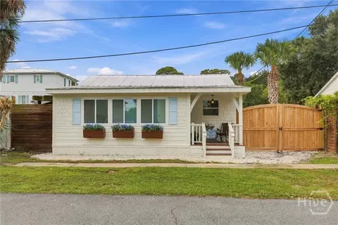 1213 5th Ave, Tybee Island, GA 31328
