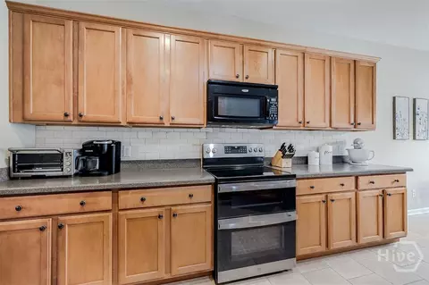 Kitchen - 103 Cobblers Ct, Pooler, GA 31322 photo 2 of 4