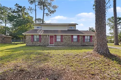 607 Slade St, Hinesville, GA 31313