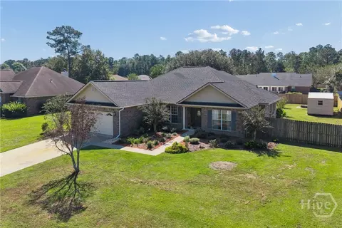 304 Grist Mill Ct, Rincon, GA 31326