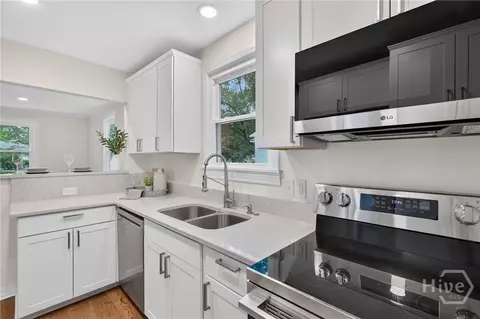 Kitchen - 416 E 66th St, Savannah, GA 31405 photo 4 of 7