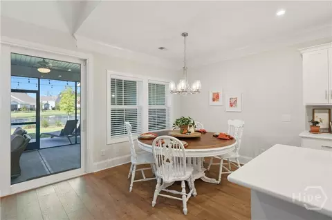Dining - 643 Blue Moon Xing, Pooler, GA 31322 photo 1 of 3