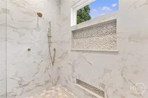 Bath - 617 Wau Bun Dr, Savannah, GA 31419 photo 14 of 19