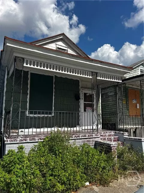 628 W 42nd St, Savannah, GA 31415