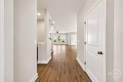 Entry Way - 138 Harvest Hl, Pooler, GA 31322 photo 2 of 5