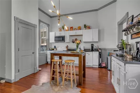 Kitchen - 404 E Duffy St, Savannah, GA 31401 photo 2 of 6