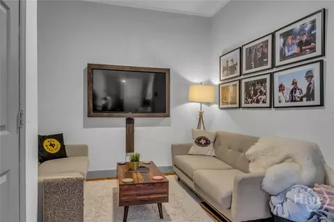 Living - 404 E Duffy St, Savannah, GA 31401 photo 1 of 4