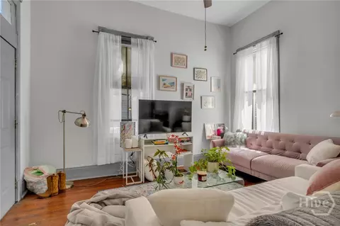 Living - 404 E Duffy St, Savannah, GA 31401 photo 4 of 4
