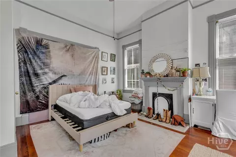 Bedroom - 404 E Duffy St, Savannah, GA 31401 photo 7 of 9