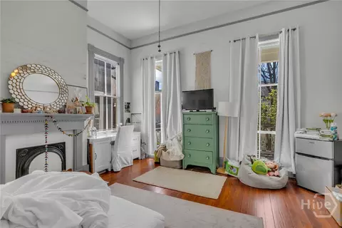 Bedroom - 404 E Duffy St, Savannah, GA 31401 photo 9 of 9