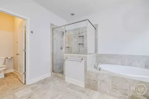 Bath - 122 Tupelo St, Pooler, GA 31322 photo 2 of 5